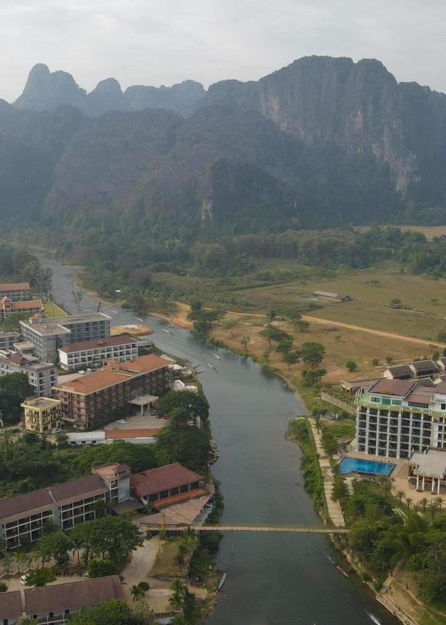 Downtown Vang Vieng Hotel Exterior foto